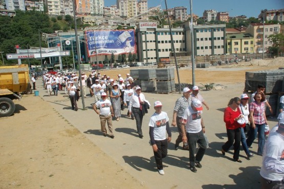 CHP’li Gençler sessiz yürüdü 41