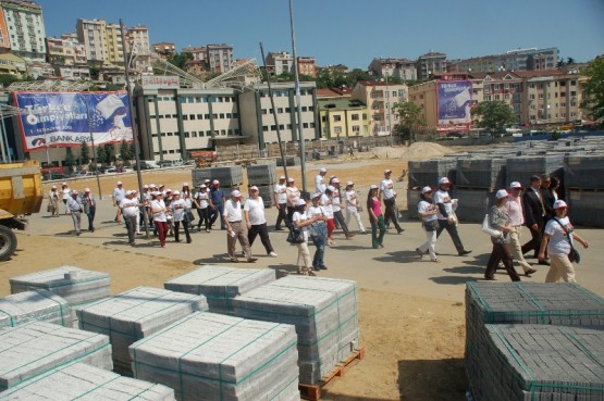 CHP’li Gençler sessiz yürüdü 46