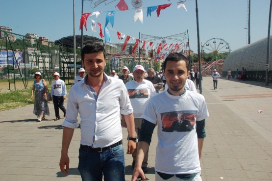 CHP’li Gençler sessiz yürüdü 48