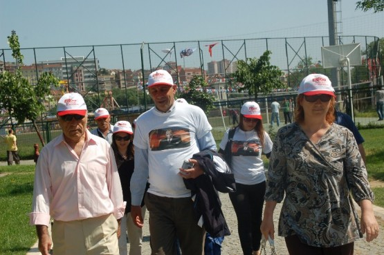 CHP’li Gençler sessiz yürüdü 63