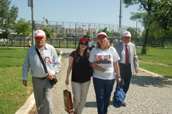 CHP’li Gençler sessiz yürüdü 64