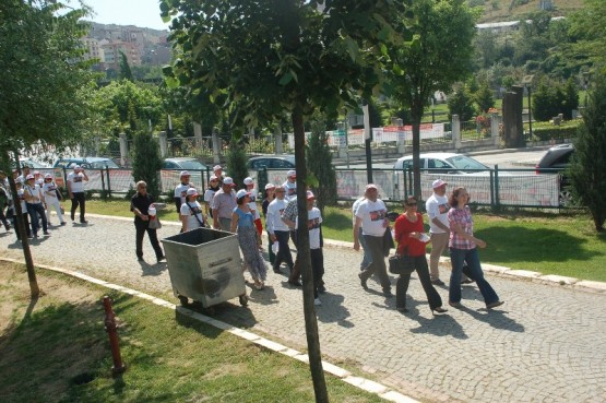 CHP’li Gençler sessiz yürüdü 74