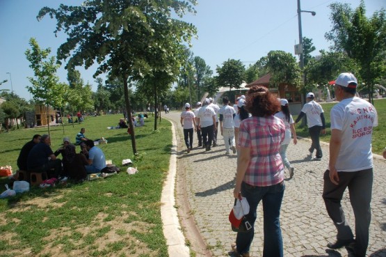 CHP’li Gençler sessiz yürüdü 78