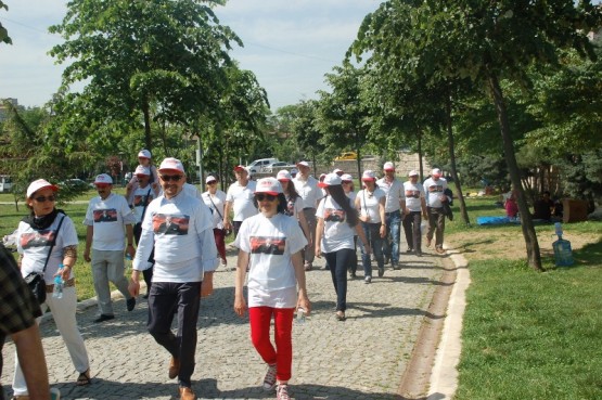 CHP’li Gençler sessiz yürüdü 79