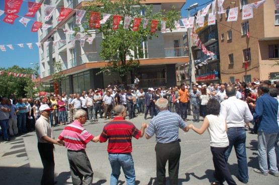 İktidar yürüyüşü Nurtepe’de başladı 88