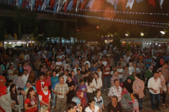 Karadenizliler Kağıthane'yi Coşturdu 71