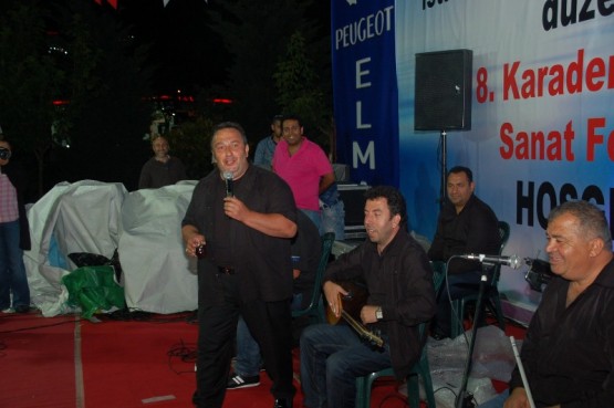 Kâğıthane’de, yağmur Karadenizlileri etkilemedi. 44