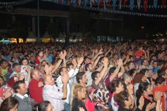 Kâğıthane’de, yağmur Karadenizlileri etkilemedi. 48