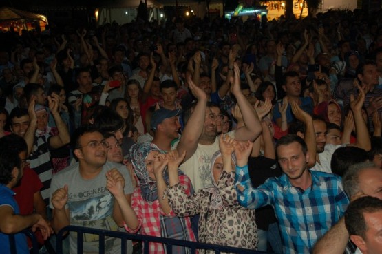 Karadenizlilerden Muhteşem Final 83