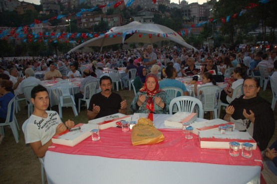 MHP Hasbahçeye Sığmadı. 77