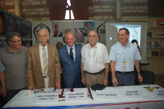 İlhan Dabakoğlu Şiirtli hemşerileri ile Feshane’de 20