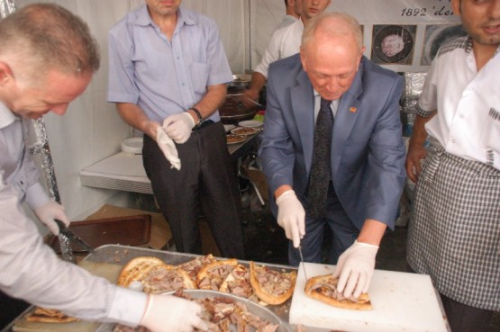 İlhan Dabakoğlu Şiirtli hemşerileri ile Feshane’de 3