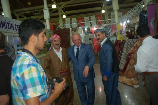 İlhan Dabakoğlu Şiirtli hemşerileri ile Feshane’de 55