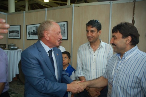 İlhan Dabakoğlu Şiirtli hemşerileri ile Feshane’de 62