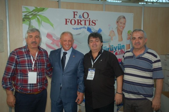 İlhan Dabakoğlu Şiirtli hemşerileri ile Feshane’de 68