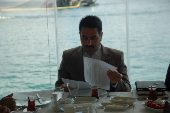 Sarıyer’de,Cengiz Alp Muhtarlar ile kahvaltıda bul 12