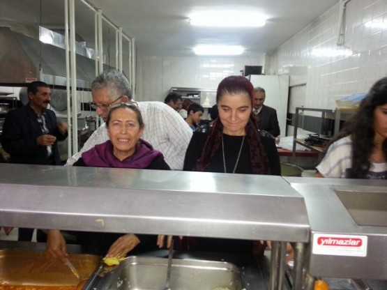 CHP Kâğıthane, Cem evi İftar Sofrasında 8