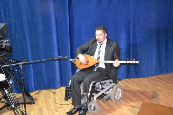 Güven ve tecrübe Engelliler ile birlikte 24