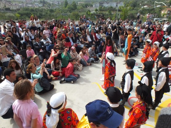 Sarıyer'de 23 Nisan Bayramı çelenk töreni 6