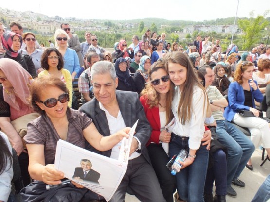 Sarıyer'de 23 Nisan Bayramı çelenk töreni 9