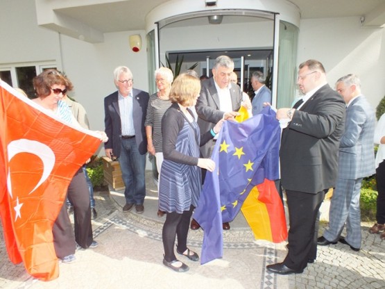 Sarıyer Belediyesi'ne ziyaretçi akını 3