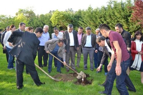 Sarıyer Belediyesi'ne ziyaretçi akını 7