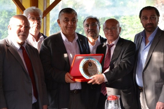 Sarıyer Belediyesi'ne ziyaretçi akını 8