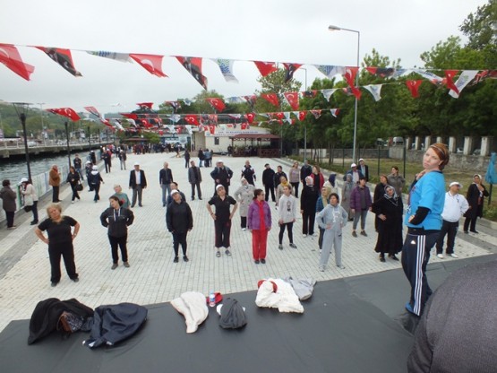 Sağlıklı yaşam için spora teşvik ettiler 2