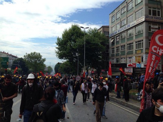 CHP Sarıyer örgütü 1 Mayıs'ta 5