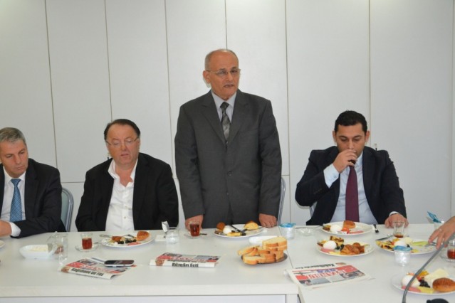 Geleneksel bayramlaşma töreni,  AK Parti de gerçekleşti 40