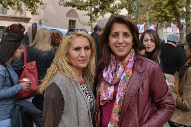 CHP'liler Kağıthane’de, 20 bin kişiye aşure dağıttı 20