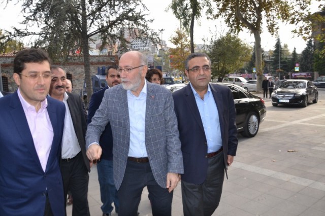 CHP'liler Kağıthane’de, 20 bin kişiye aşure dağıttı 34