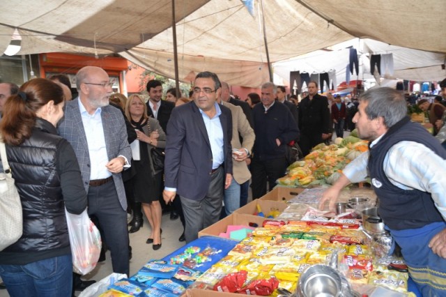 CHP'liler Kağıthane’de, 20 bin kişiye aşure dağıttı 54