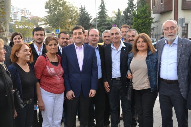 CHP'liler Kağıthane’de, 20 bin kişiye aşure dağıttı 55