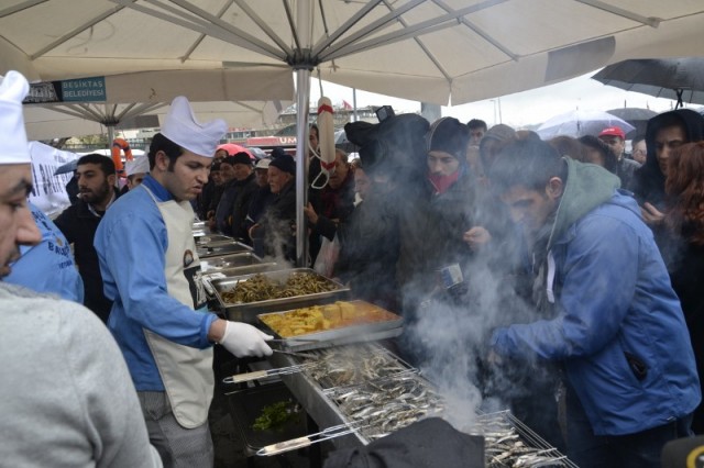 Beşiktaş’da, Sinoplular Hamsi Şenliğinde coştu 26