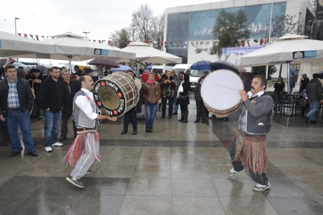 Beşiktaş’da, Sinoplular Hamsi Şenliğinde coştu 33