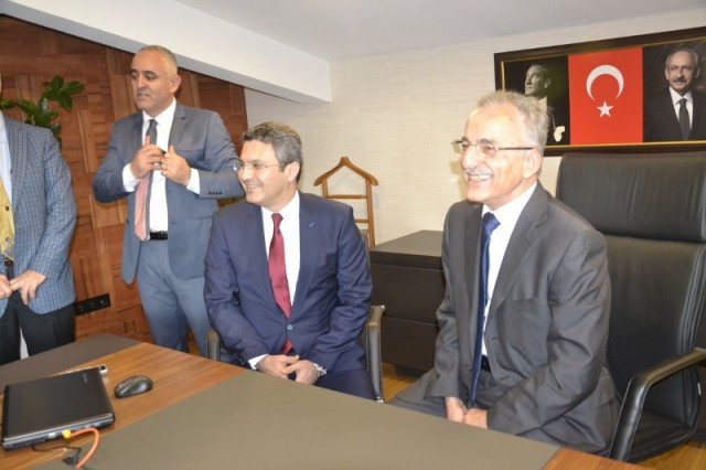 Murat Karayalçın, görevi devraldı 18