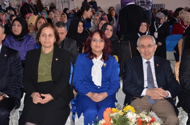 Ak Parti Kâğıthane Kadın Kolları Kongresi Yapıldı 31