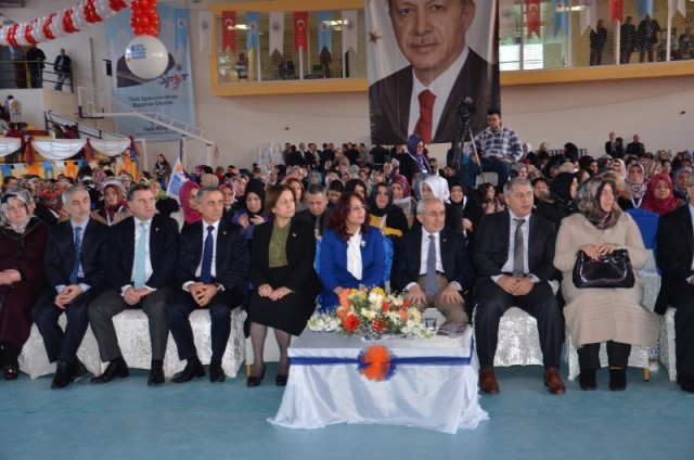 Ak Parti Kâğıthane Kadın Kolları Kongresi Yapıldı 32