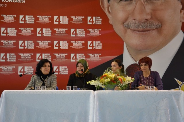 Ak Parti Kâğıthane Kadın Kolları Kongresi Yapıldı 35