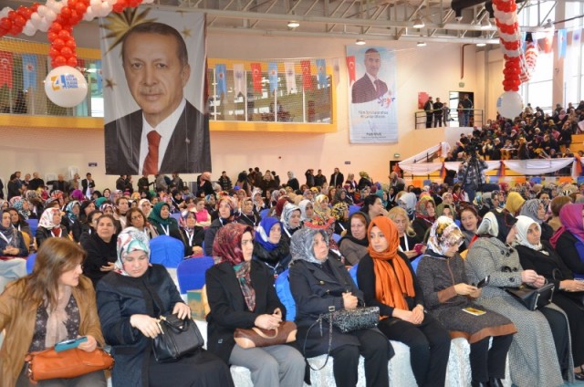 Ak Parti Kâğıthane Kadın Kolları Kongresi Yapıldı 37