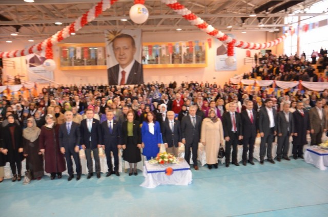 Ak Parti Kâğıthane Kadın Kolları Kongresi Yapıldı 41