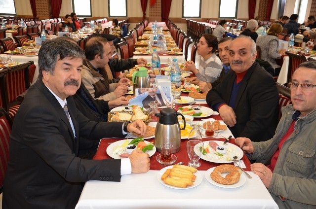 CHP Esenler ilçe örgütü, Dr. Cengiz Alp dedi 15