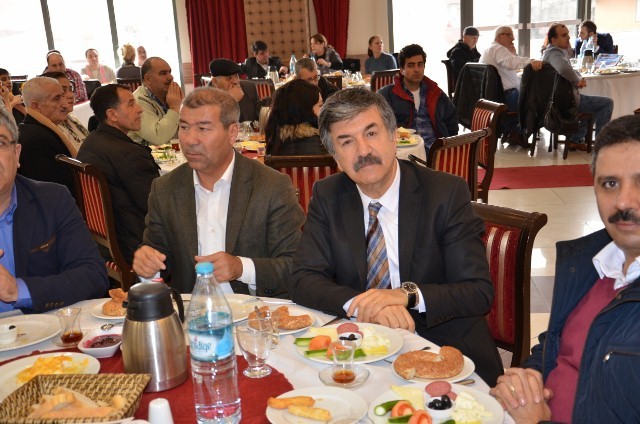 CHP Esenler ilçe örgütü, Dr. Cengiz Alp dedi 33