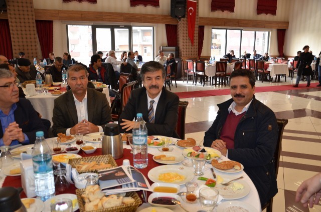 CHP Esenler ilçe örgütü, Dr. Cengiz Alp dedi 34