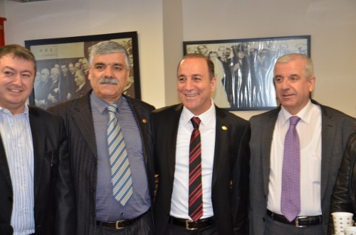 Süleyman Kartal , CHP 2.bölgeden  aday  adaylıgını açıkladı 11