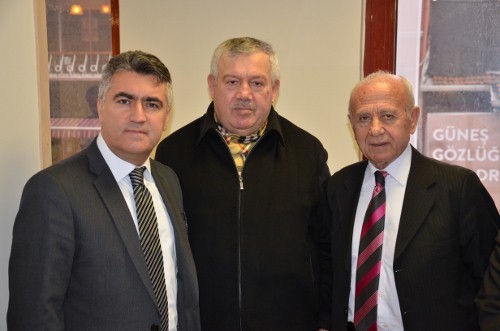 Süleyman Kartal , CHP 2.bölgeden  aday  adaylıgını açıkladı 17