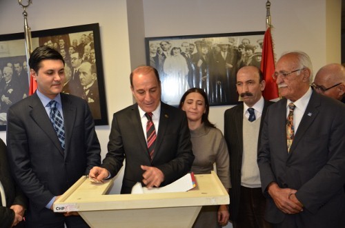 Süleyman Kartal , CHP 2.bölgeden  aday  adaylıgını açıkladı 38