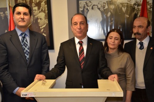 Süleyman Kartal , CHP 2.bölgeden  aday  adaylıgını açıkladı 43