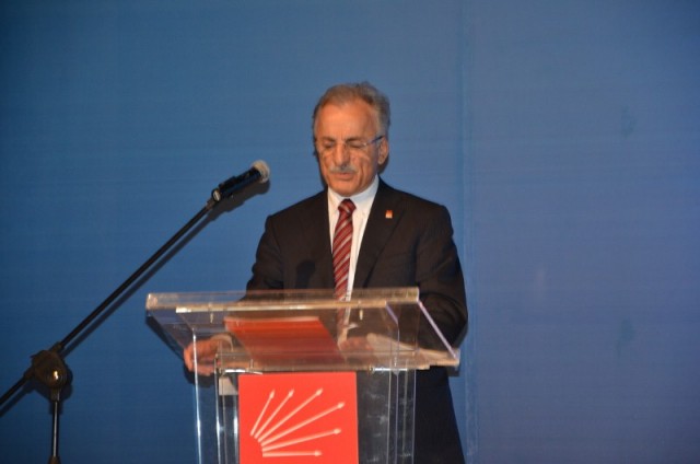 CHP'den, 'Sosyal Demokrat Belediyecilik ve Kentsel Dönüşüm” konferansı 2